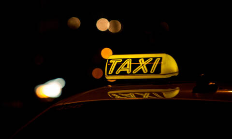 Ταξί: Αλλάζουν όλα όσα ξέρετε στις μεταφορές – Πώς θα πληρώνουμε