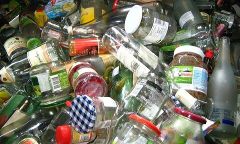 Ιωάννινα: Ρεκόρ Γκίνες στην ανακύκλωση γυάλινων μπουκαλιών!