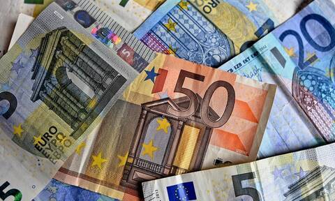 ΟΑΕΔ: Ειδικό επίδομα 720 ευρώ - Ποιοι είναι οι δικαιούχοι