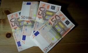 ΟΑΕΔ: Νέο οικονομικό βοήθημα 1.000 ευρώ - Δείτε ποιους αφορά