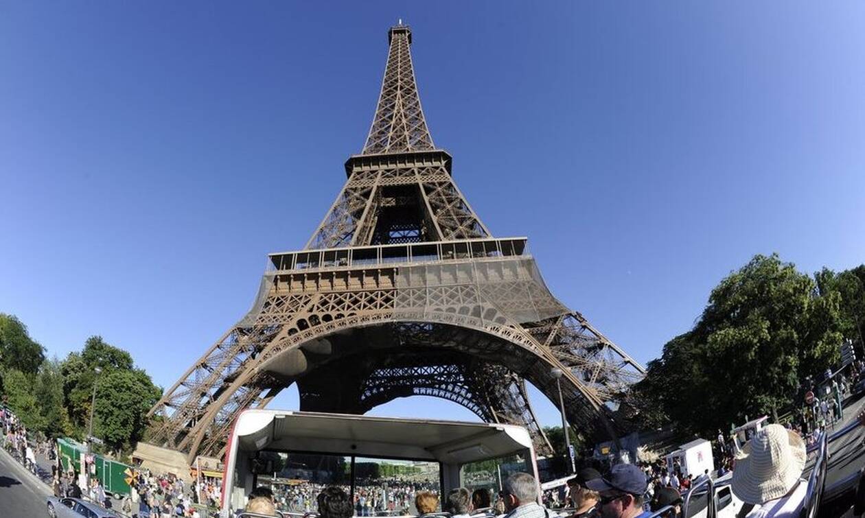 Γαλλία: Ένα γιγαντιαίο καινούργιο πάρκο για τον Πύργο του Άιφελ (vid)