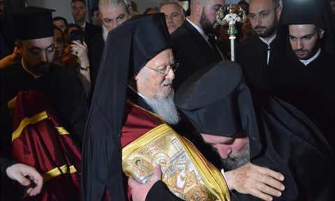 Μέρα λαμπρή στη Χάλκη: Νέος Ηγούμενος στην Ιερά Πατριαρχική και Σταυροπηγιακή Μονή Αγίας Τριάδος 
