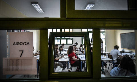 Χανιά: Κινητοποιήσεις από εκπαιδευτικούς γιατί εργοδότες δεν άφησαν υπαλλήλους να δώσουν εξετάσεις