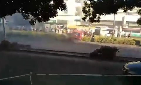 Σοκαριστικό ατύχημα σε ράλι - Αυτοκίνητο έπεσε πάνω σε θεατές (vid)