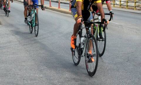 Ανείπωτη τραγωδία στην Πτολεμαΐδα: Δυο νεκροί ποδηλάτες ενώ ένας χαροπαλεύει (pics+vids)