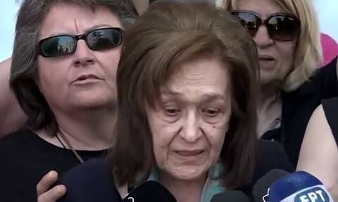 Μάριος Παπαγεωργίου: Συγκλονίζει η μητέρα του - Ξέσπασε σε κλάματα μετά την απόφαση του δικαστηρίου