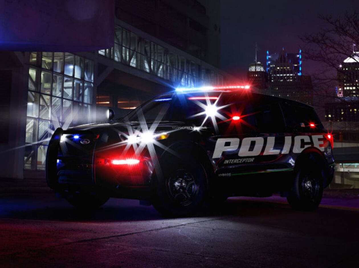 https://nb.bbend.net/media/news/2019/07/06/995773/photos/full/FORD-POLICE-CARS-4.jpg