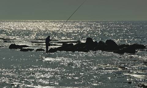 Κρήτη: Εφιάλτης για ψαρά - Σήκωσε τα δίχτυα και αντίκρισε τον τρόμο