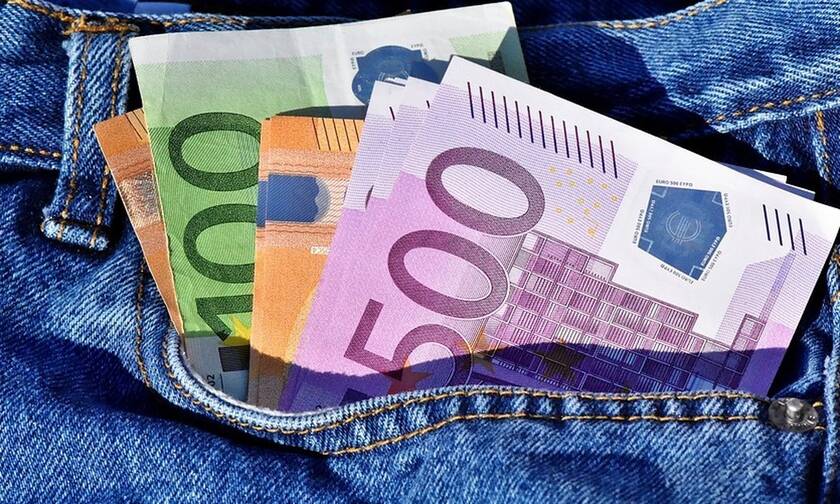 ΟΑΕΔ: Ειδικό βοήθημα για ανέργους - Ποιοι δικαιούνται έως και 720 ευρώ