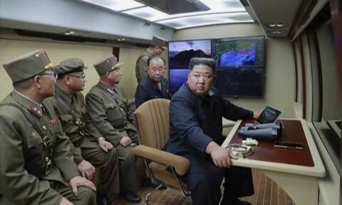 Βόρεια Κορέα: Ο Κιμ επιστρέφει στις απειλές -  Ξεκάθαρη «προειδοποίηση» οι δοκιμές πυραύλων