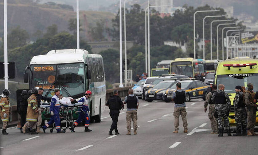 Βραζιλία: Νεκρός από την αστυνομία ο δράστης της ομηρίας λεωφορείου