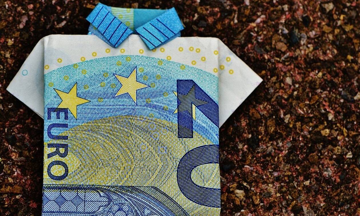 Συντάξεις χηρείας: Αυξήσεις άνω των 300 ευρώ - Ποιοι θα πάρουν αναδρομικά έως και 1.800 ευρώ