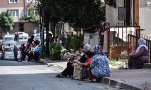Σεισμός Κωνσταντινούπολη: Τρέμει η γη από τους μετασεισμούς – Πανικός και καταστροφές (pics+vids)