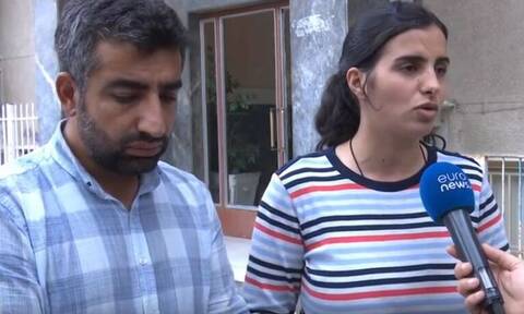Οινούσσες: Συγκλονίζει το ζευγάρι τον Κούρδων που έχασαν τα παιδιά τους στο ναυάγιο (vid)