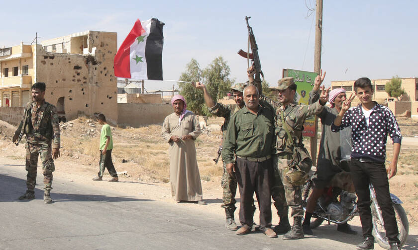 Συρία: Ο στρατός του Ασαντ μπαίνει στο κουρδικό προπύργιο της Μανμπίτζ