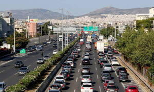 В Греции период оплаты налогов на автотранспорт начнется с 15 ноября