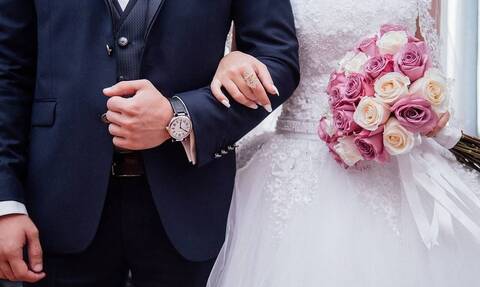 Σοκ σε γάμο στη Ρόδο -  Τρομακτικό ατύχημα για το γαμπρό στην πισίνα