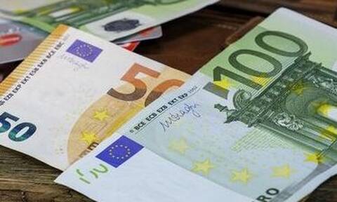 ΟΠΕΚΑ: Επίδομα 1.000 ευρώ - Ποιοι το δικαιούνται 