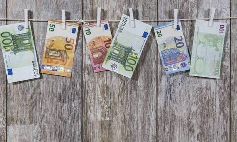 Αναδρομικά 2019: Δείτε ΕΔΩ αν θα πάρετε έως 15.790 ευρώ (ΠΙΝΑΚΕΣ)