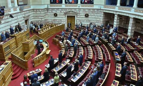 Βουλή: «Πέρασε» κατά πλειοψηφία το φορολογικό νομοσχέδιο
