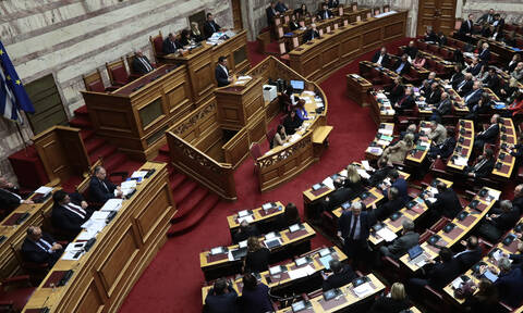Με ιστορική πλειοψηφία 288 βουλευτών «πέρασε» η ψήφος των Ελλήνων του εξωτερικού