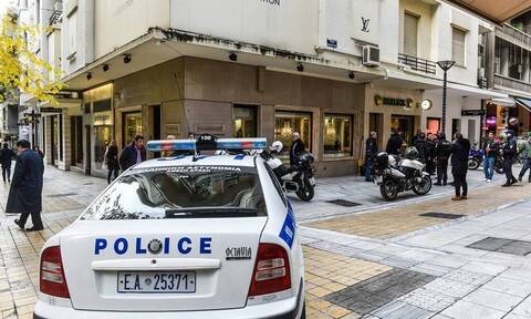 Συνελήφθη ο ληστής των 38 Rolex: Είχε αρπάξει ρολόγια αξίας 440.000 ευρώ από τη Βουκουρεστίου