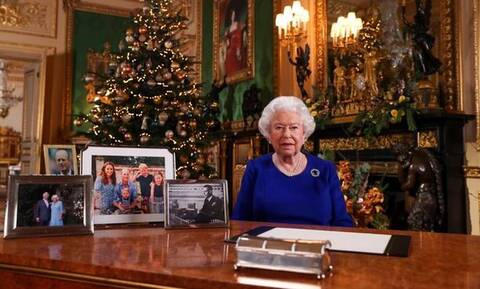 Βρετανία: Το μήνυμα της Βασίλισσας Ελισάβετ για τα Χριστούγεννα