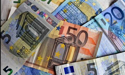 Ποιοι δικαιούνται το επίδομα των 1.000 ευρώ