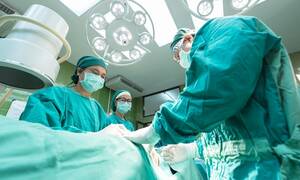 Νεκρή 66χρονη κατά τη διάρκεια εγχείρησης - Το μοιραίο λάθος των γιατρών