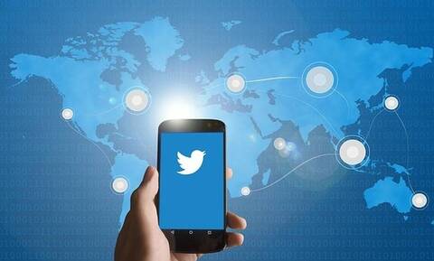 «Πανικός» στο Twitter: Δισεκατομμυριούχος μοιράζει 9 εκατομμύρια ευρώ