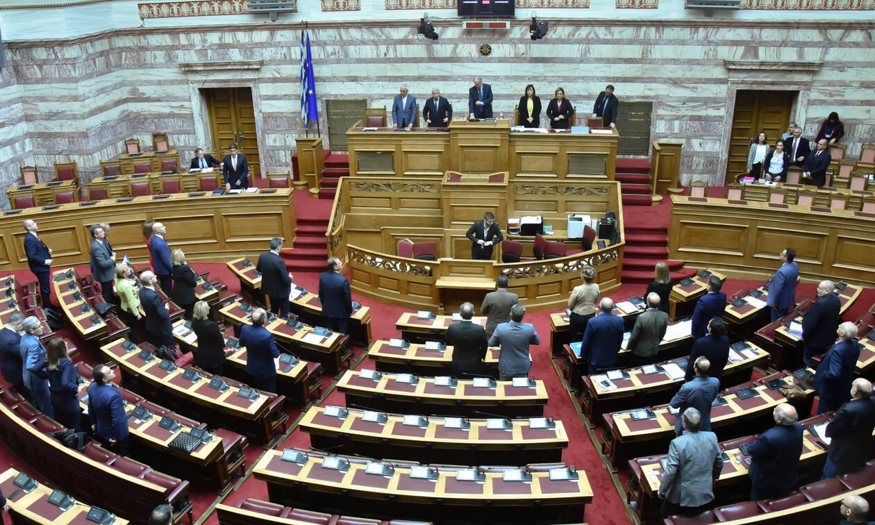 Σε νομοθετικό «πυρετό» η Βουλή: Έρχονται 15 νομοσχέδια - Ποια θα ψηφιστούν μέσα σε δύο εβδομάδες