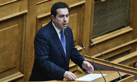 Υπουργείο Μετανάστευσης και Ασύλου επανιδρύει η κυβέρνηση – Υπουργός ο Νότης Μηταράκης