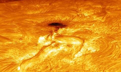 Δέος: Οι επιστήμονες φωτογράφισαν με λεπτομέρειες την επιφάνεια του Ήλιου