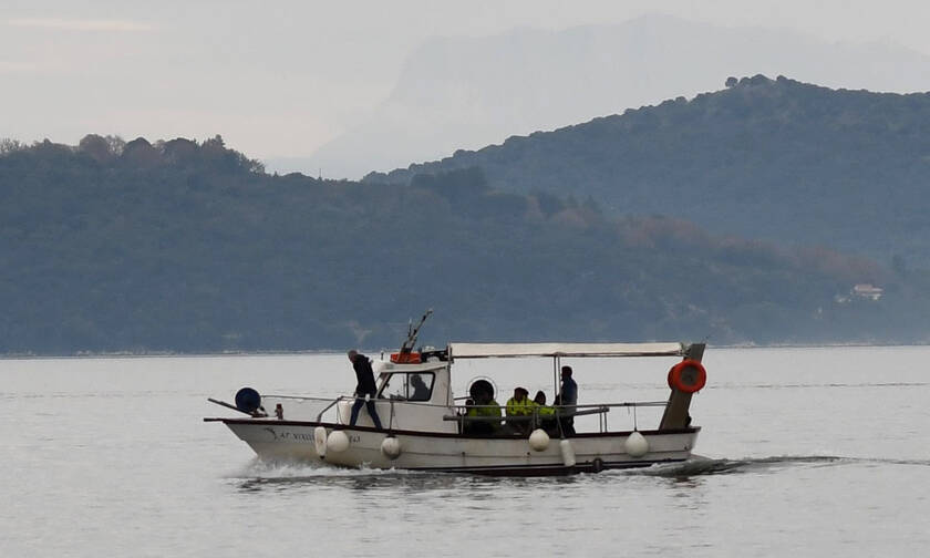 Συγκλονισμένοι οι κάτοικοι των Ψαρών: Ναυτικός βρέθηκε νεκρός να επιπλέει στη θάλασσα