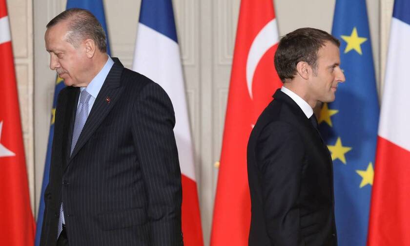 Το Παρίσι περνά στην αντεπίθεση: Πώς απαντά η Γαλλία στις προκλήσεις της Τουρκίας στην Αν. Μεσόγειο 