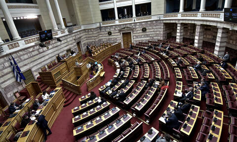 Ριζικές αλλαγές στην Πολιτική Προστασία: Ψηφίζεται την Τρίτη το νομοσχέδιο