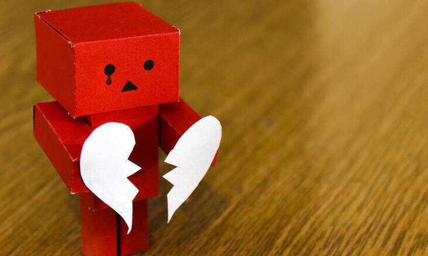 Μπορεί μια θεραπεία να βοηθήσει έναν ερωτευμένο να ξεπεράσει το χωρισμό;