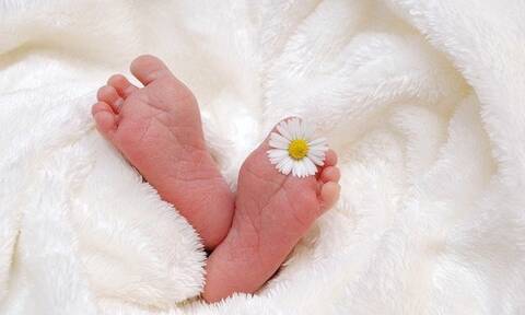 Ηλεκτρονικά η δήλωση γέννησης πλέον σε 15 μαιευτήρια - Δείτε σε ποια