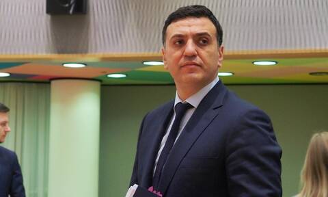 Κοροναϊός: Ο υπουργός Υγείας ενημερώνει τα κόμματα για την προετοιμασία της χώρας 