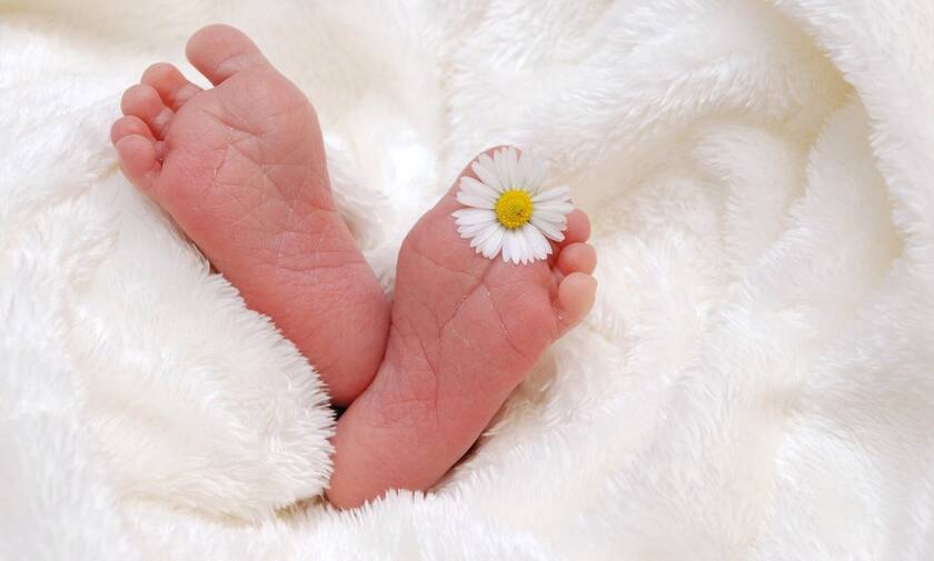 Επίδομα γέννας: Άνοιξε η πλατφόρμα - Δείτε πώς θα κάνετε αίτηση στο epidomagennisis.gr