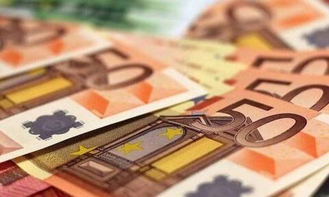 ΟΠΕΚΑ - Επιδόματα 2020: Μπαράζ πληρωμών σήμερα - Τα χρήματα των δικαιούχων στα ATM  