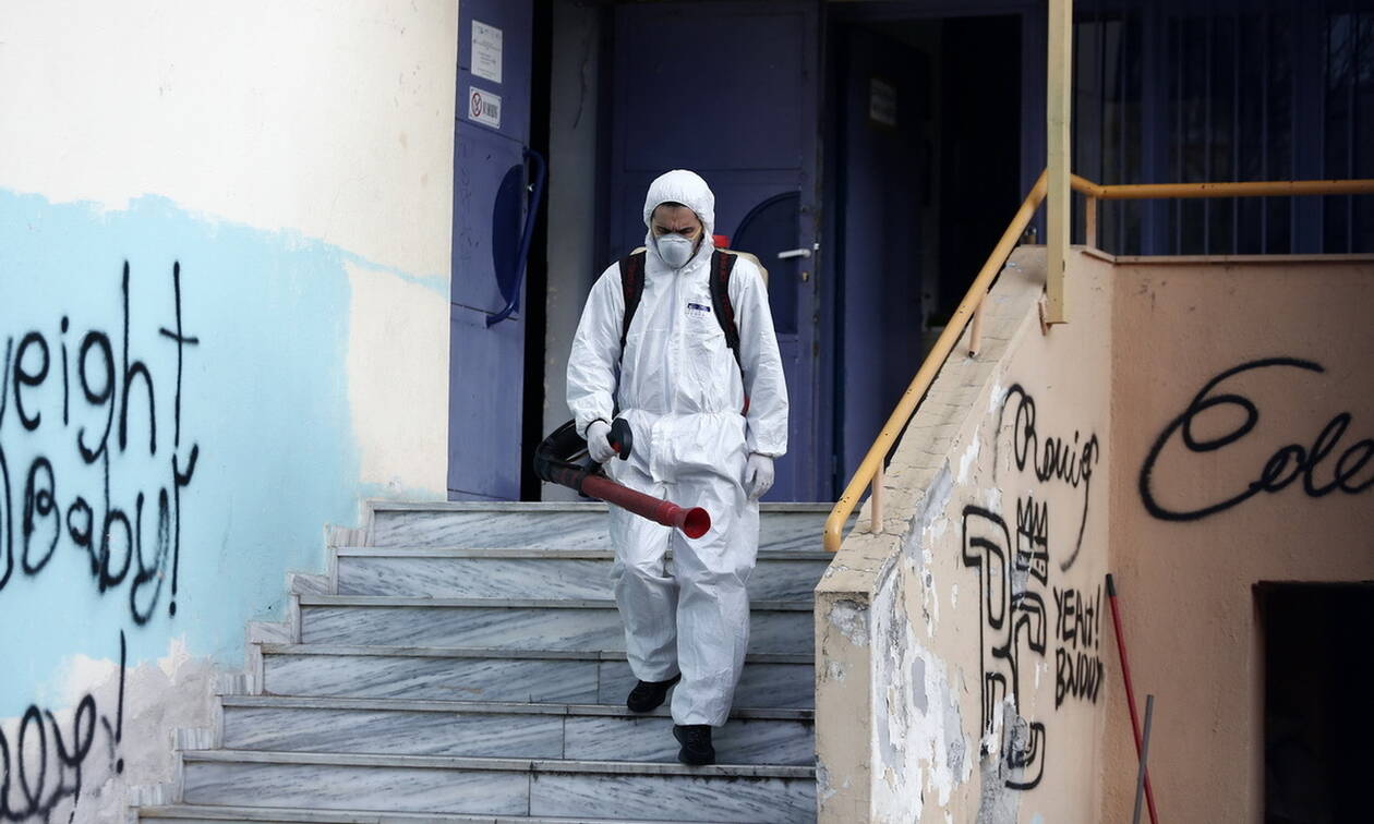 Κοροναϊός στην Ελλάδα: Κλειστά σχολεία σε όλη τη χώρα λόγω COVID-19