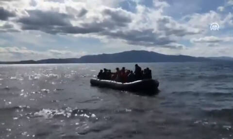 Βίντεο: Μετανάστες στα τουρκικά παράλια επιβιβάζονται σε βάρκες για τα ελληνικά νησιά