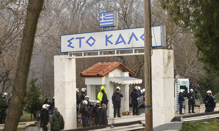 Καστανιές: «Ασφυξία» στον Έβρο - 13.000 μετανάστες έτοιμοι να περάσουν στην Ελλάδα