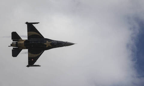 Νέες τουρκικές προκλήσεις: Ζεύγη F-16 πέταξαν πάνω από Ρω, Φαρμακονήσι, Λειψούς, Αρκιούς