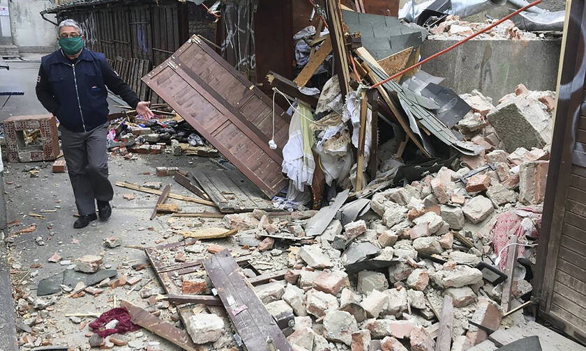 Κορονοϊός και σεισμός στην Κροατία: Σε κρίσιμη κατάσταση 15χρονος - «Το μόνο που μας έλειπε» (pics)