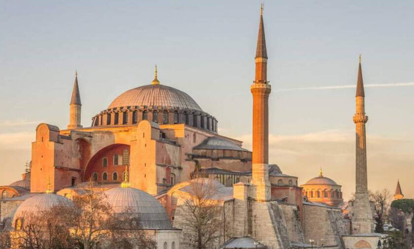 Κορονοϊός: Επικίνδυνοι οι Τούρκοι! Κάλεσμα για μουσουλμανική προσευχή μέσα στην Αγιά Σοφιά