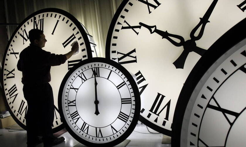 Αλλαγή ώρας: Προσοχή! Γυρνάμε τα ρολόγια μας μία ώρα μπροστά 