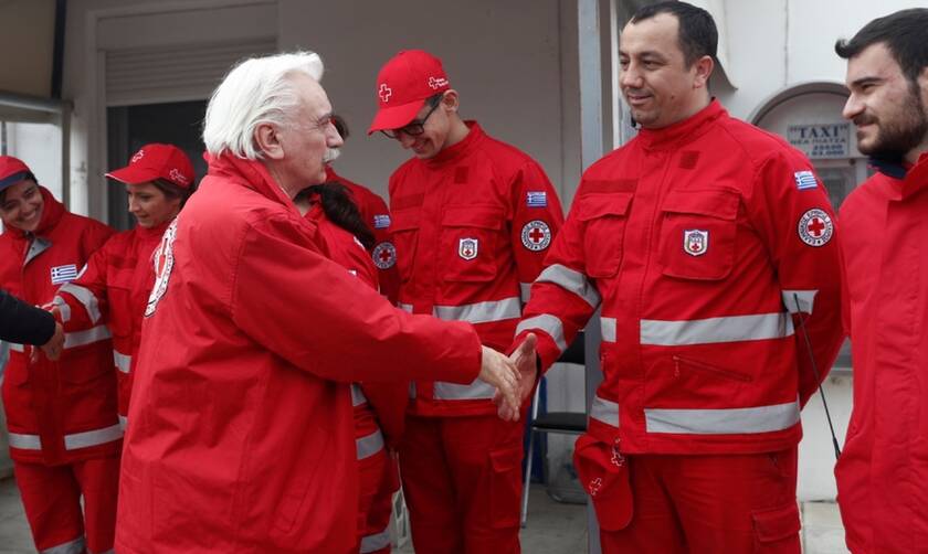 Ελληνικός Ερυθρός Σταυρός: «Βοήθεια στο Σπίτι» και διανομή δωροεπιταγών για το Πάσχα 