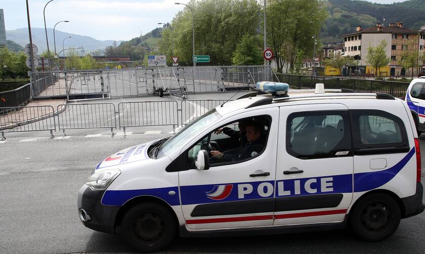 Γαλλία: Αστυνομικοί σκότωσαν άνδρα που ήταν οπλισμένος με μαχαίρι
